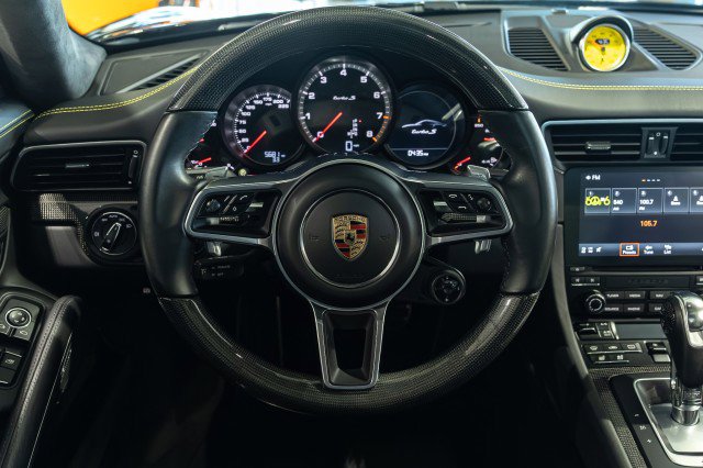 Used 2017 Porsche 911 Turbo S image 24