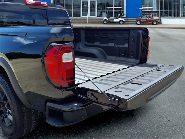 New 2026 GMC Canyon Denali w/ LPO, Denali Black Edition image 26