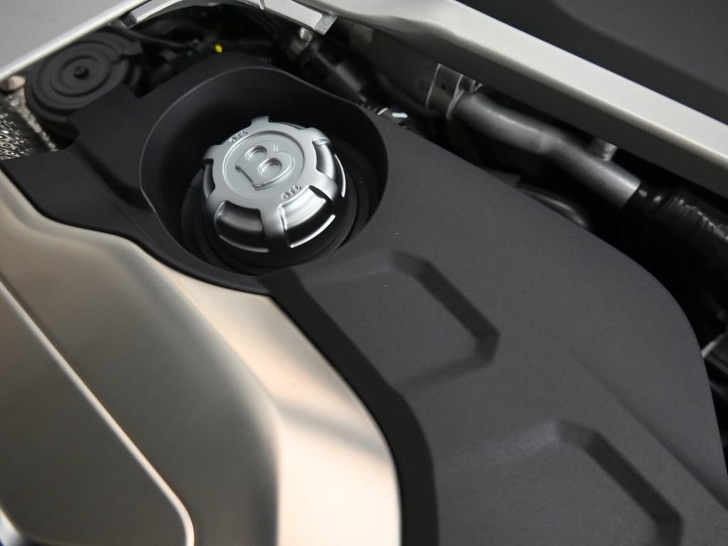 Used 2024 Bentley Continental GT V8 AWD/4WD image 27