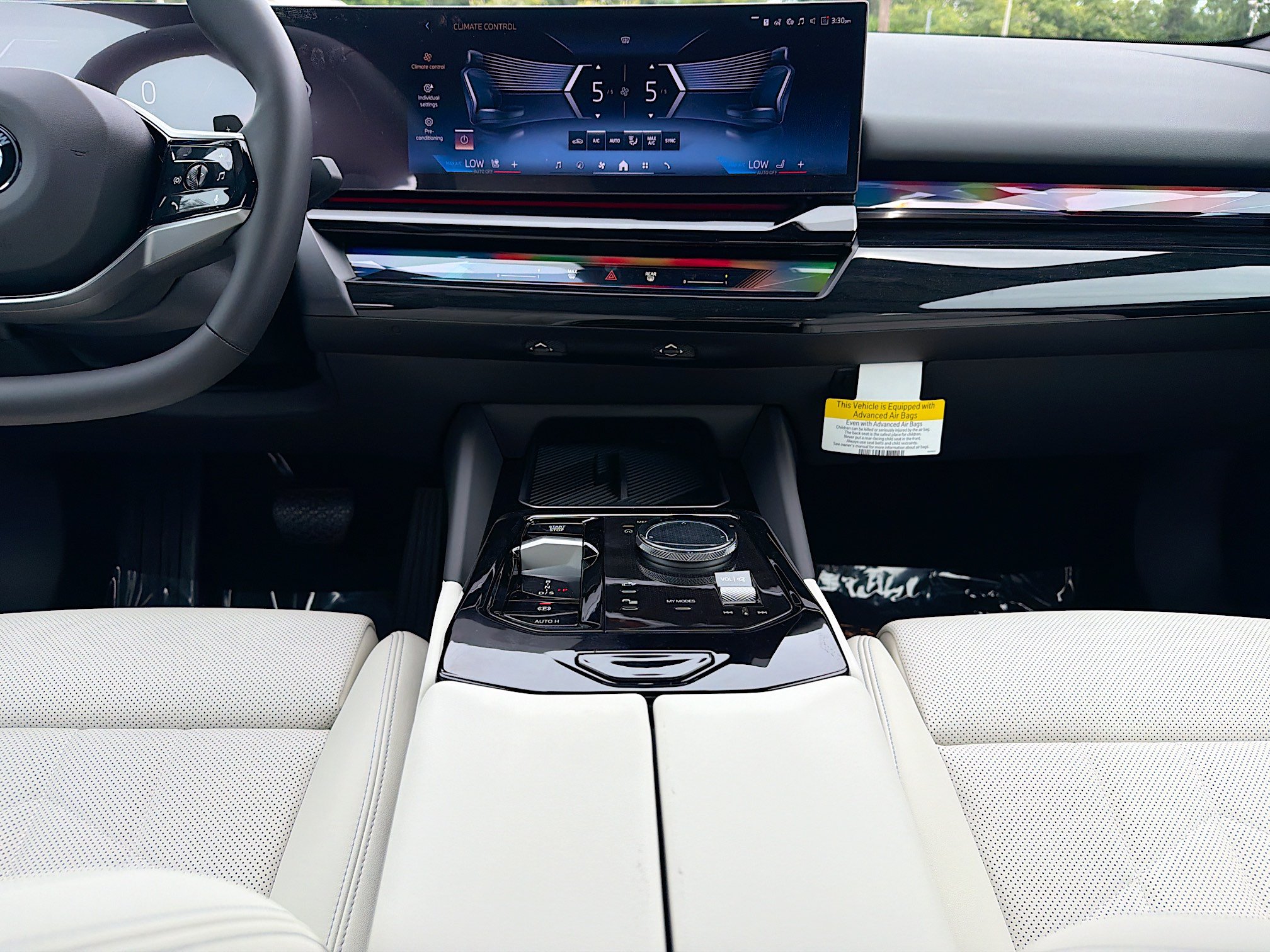 New 2027 BMW 530i RWD image 19