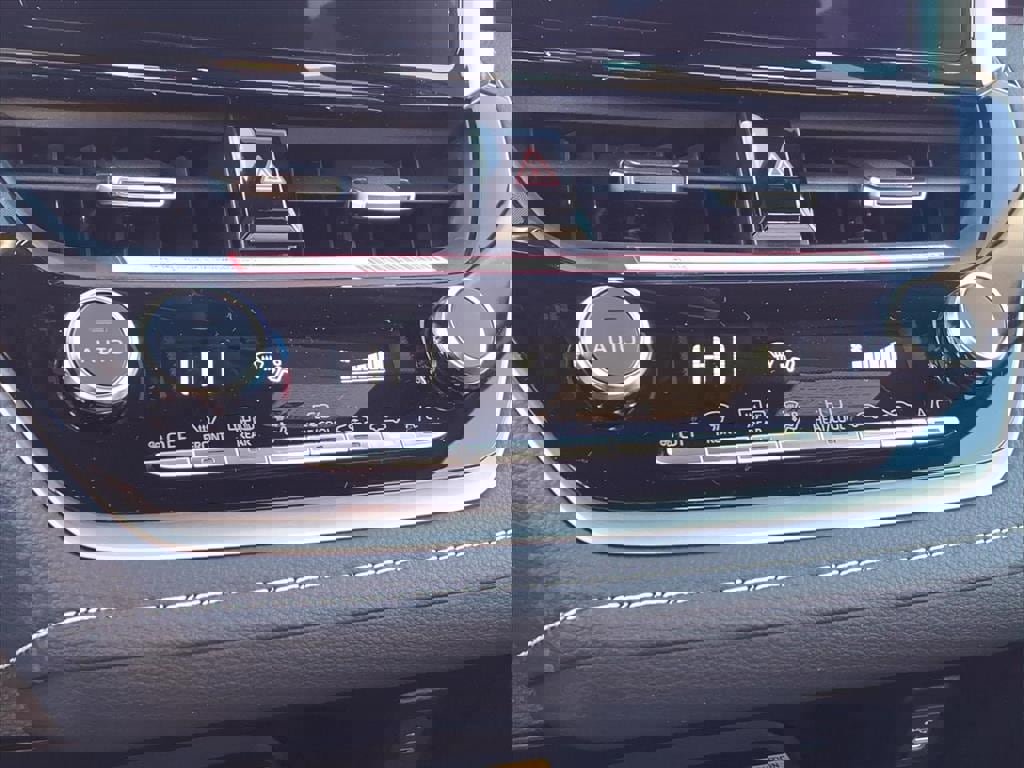 New 2026 Toyota Corolla SE image 16