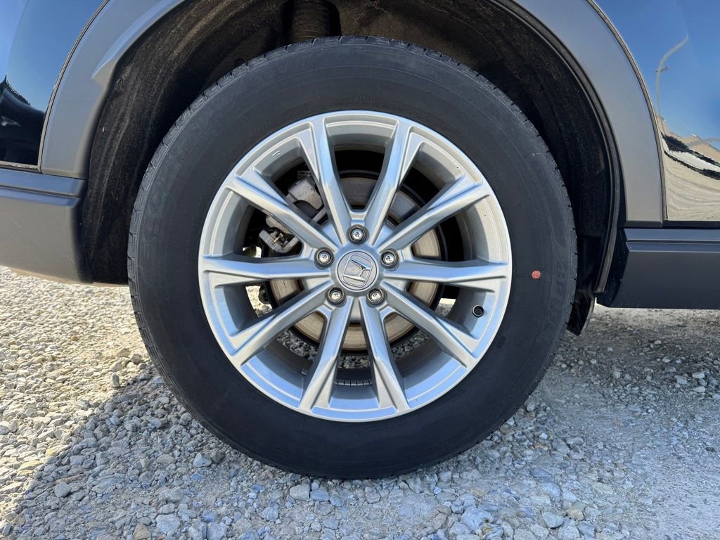 Used 2025 Honda CR-V EX image 17