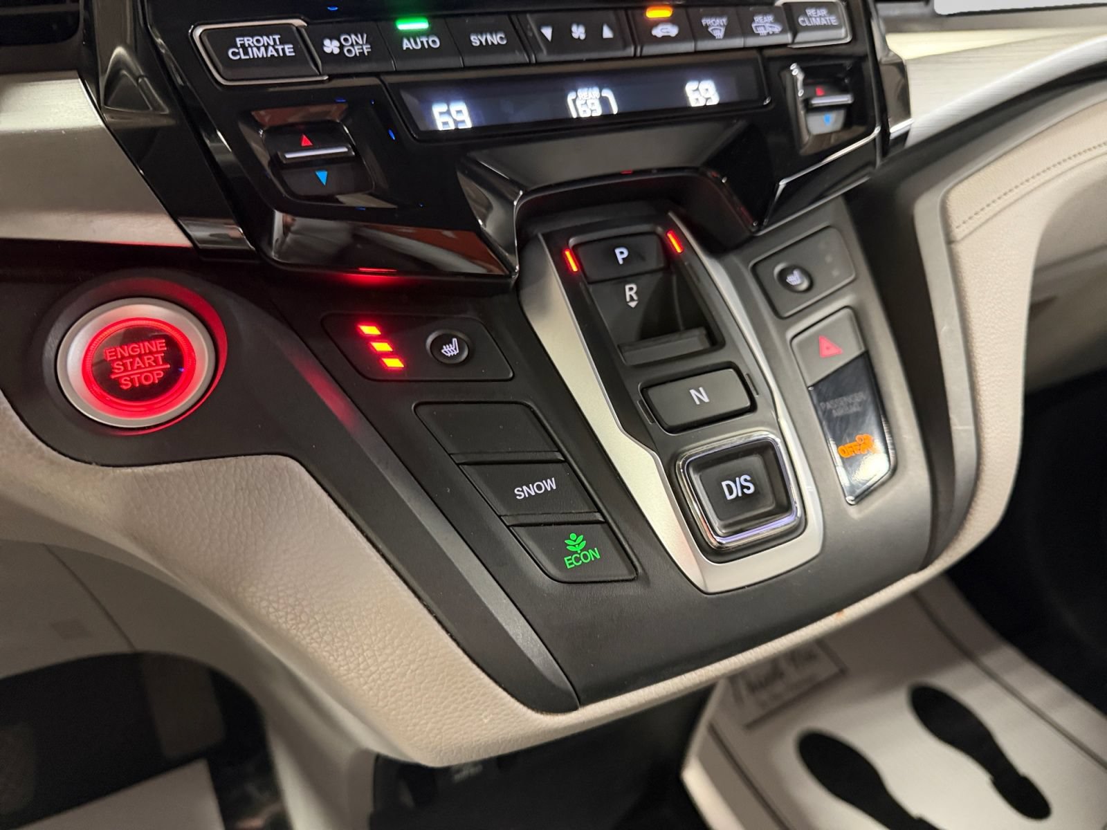 Used 2018 Honda Odyssey EX image 31