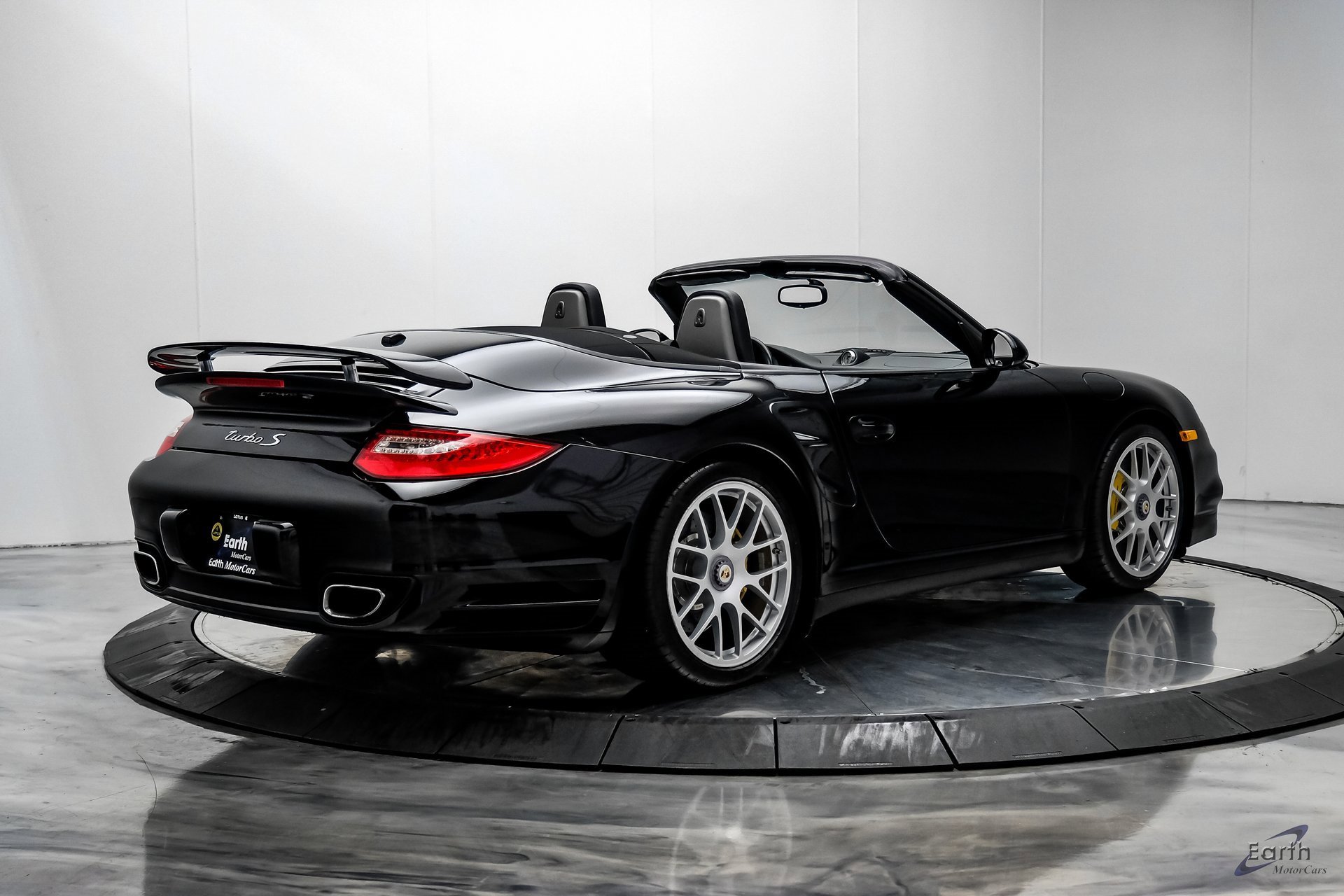 Used 2012 Porsche 911 Edition 918 Spyder image 17