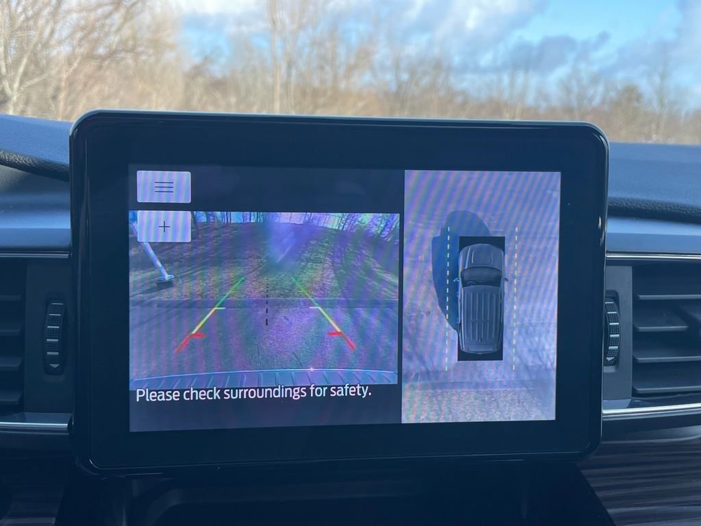 Used 2022 Ford Explorer Limited w/ Equipment Group 301A image 45