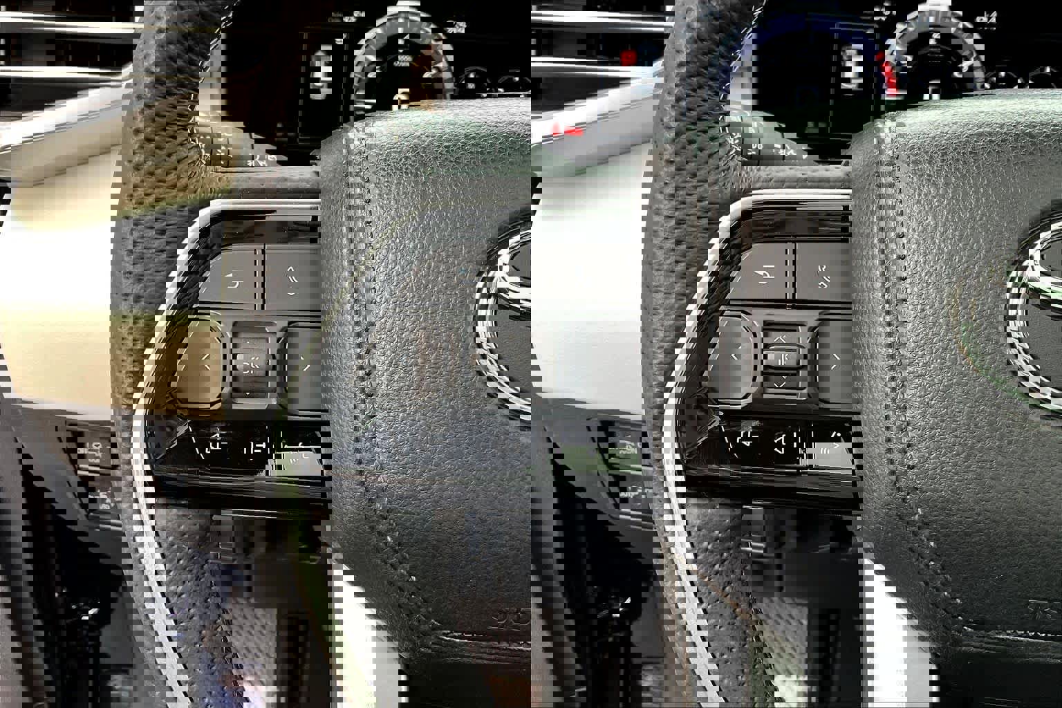 Certified 2025 Toyota Sequoia Capstone image 22