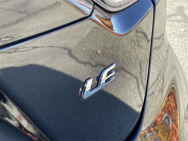 Used 2022 Toyota Corolla LE image 12