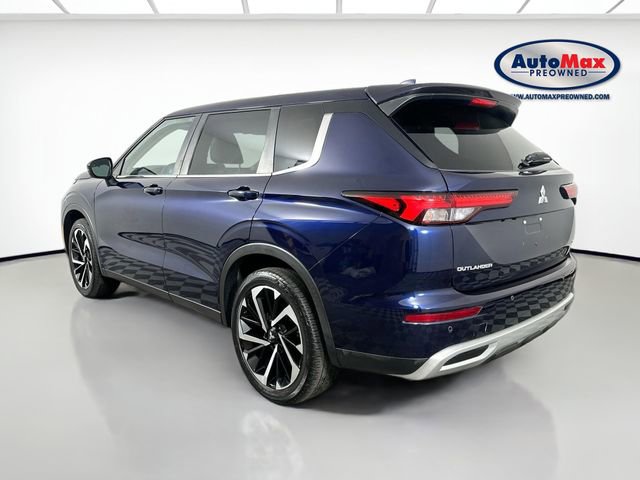 Used 2022 Mitsubishi Outlander SE image 6