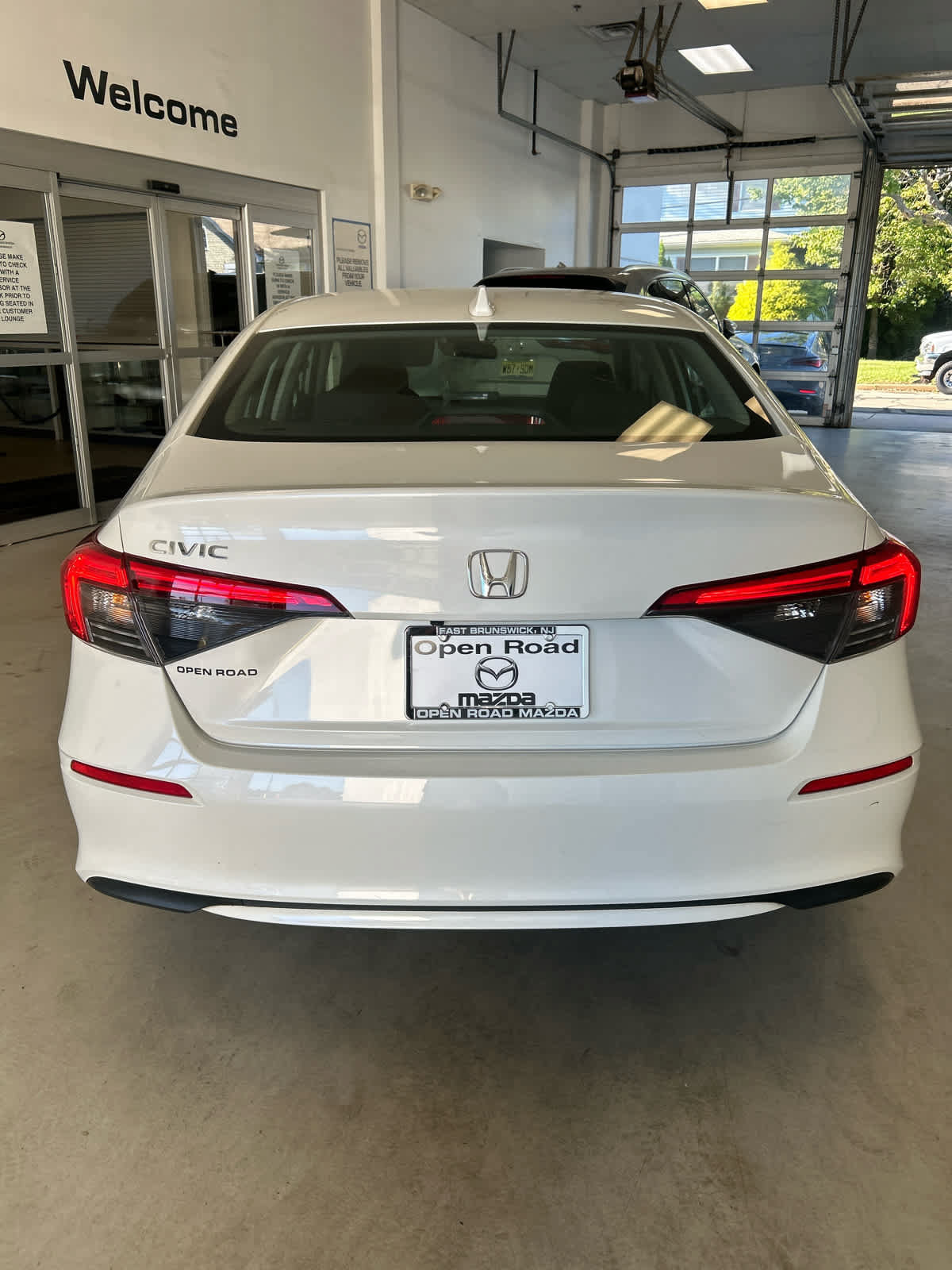 Used 2024 Honda Civic EX image 5