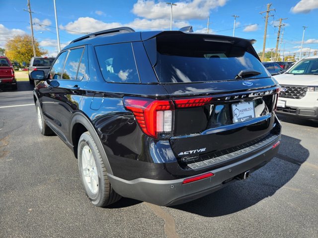 New 2026 Ford Explorer Active image 5