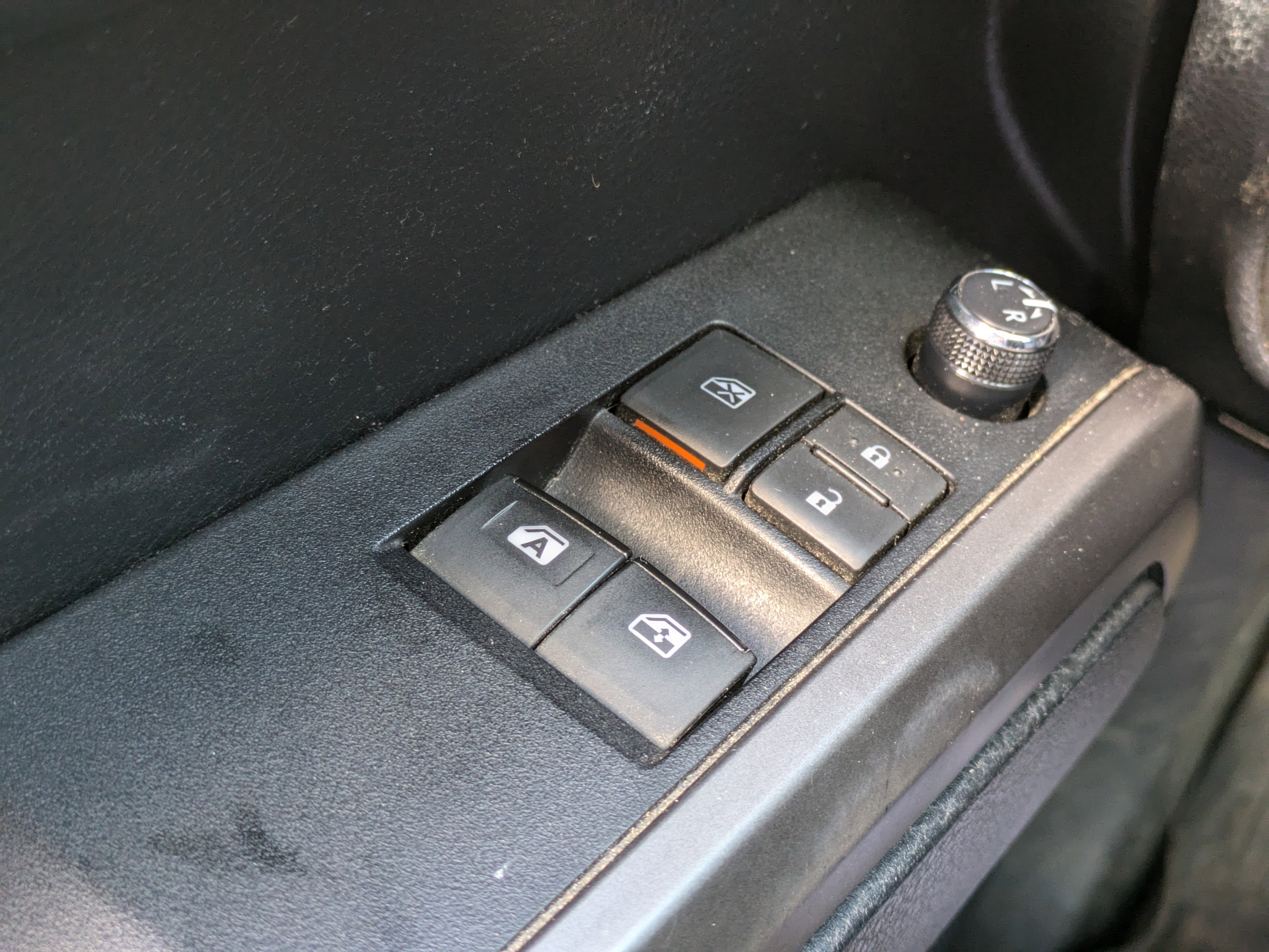 Used 2016 Toyota Tacoma SR5 image 21