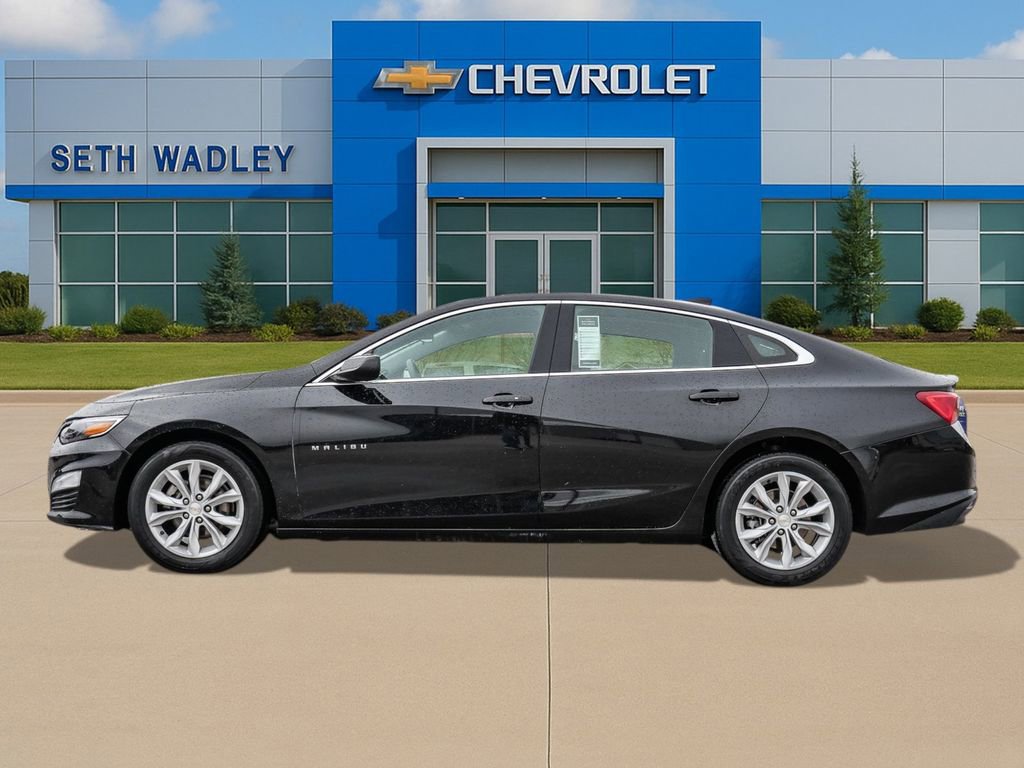 Used 2024 Chevrolet Malibu LT image 4