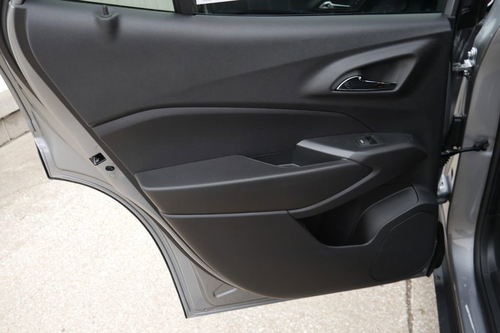 New 2026 Chevrolet Trax RS w/ Driver Confidence Package image 29