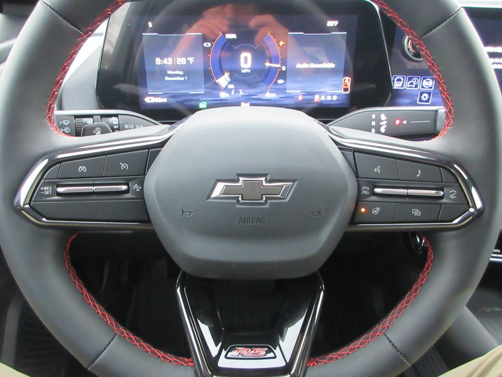 New 2026 Chevrolet Equinox EV RS image 25