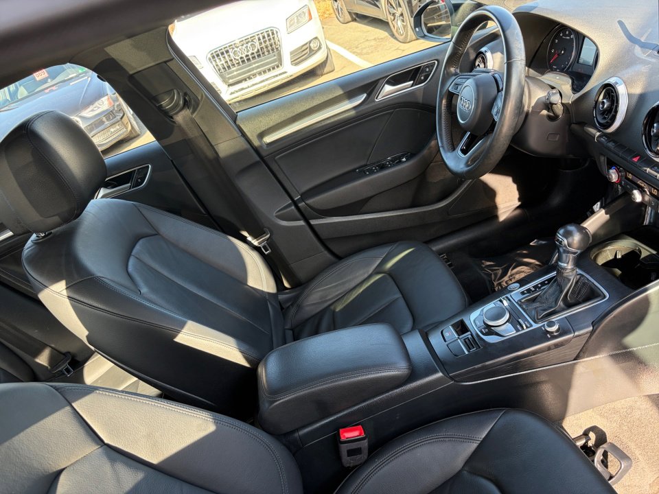 Used 2020 Audi A3 2.0T Premium image 32