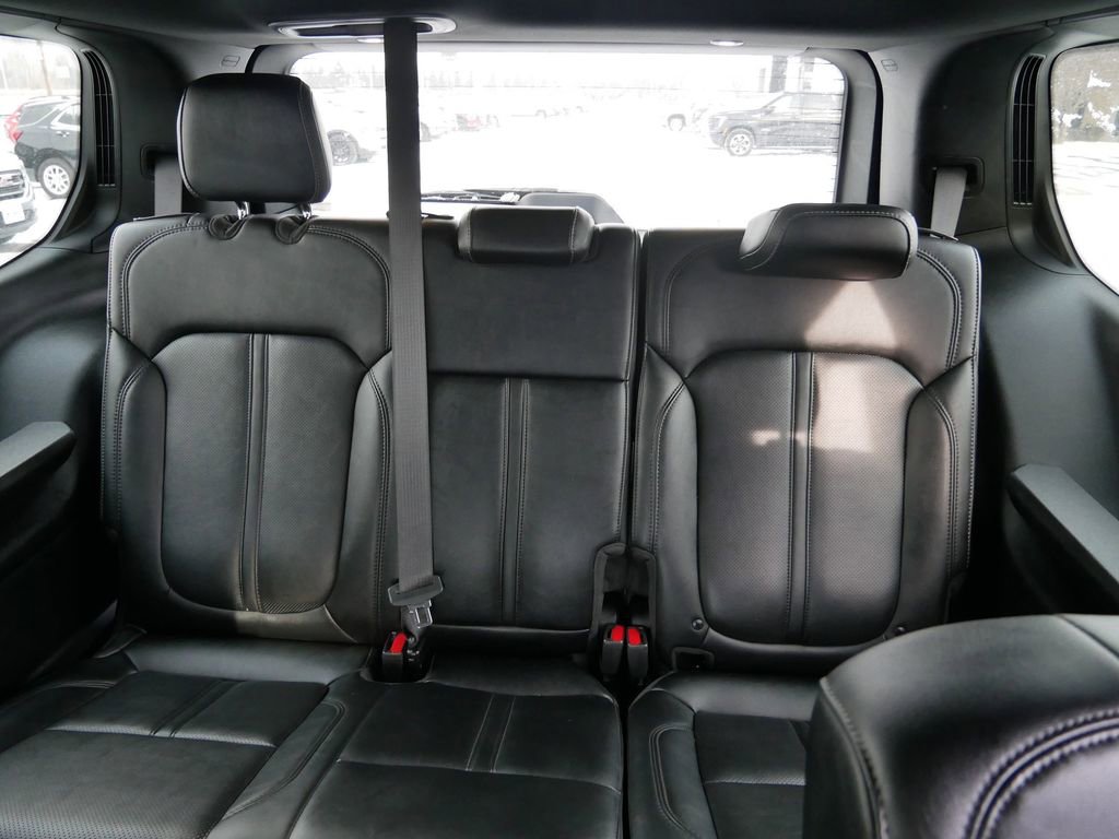 Used 2024 Jeep Wagoneer Series III image 12