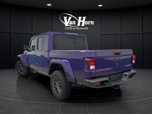 New 2026 Jeep Gladiator Sport AWD/4WD image 5