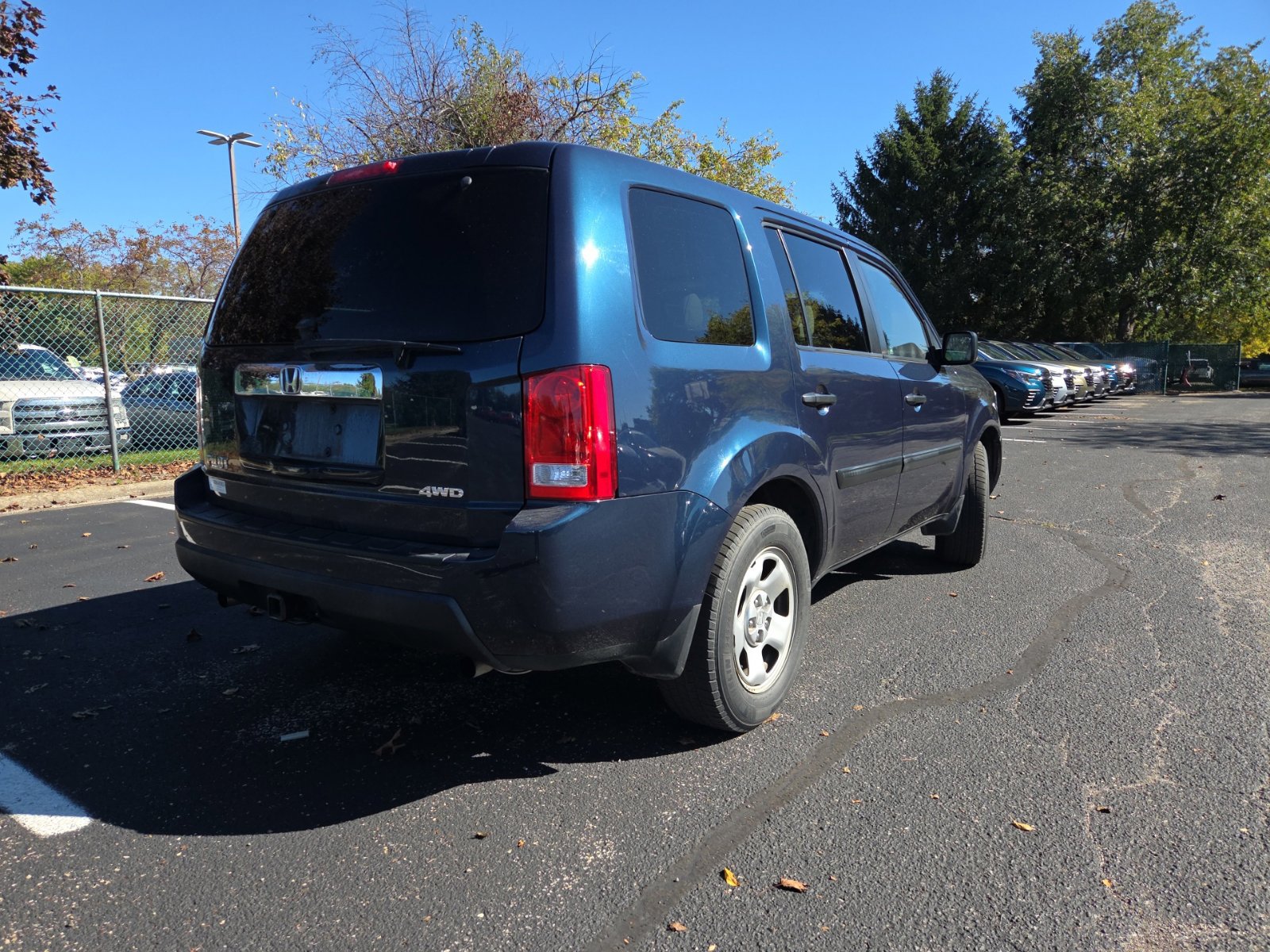 Used 2010 Honda Pilot LX image 4
