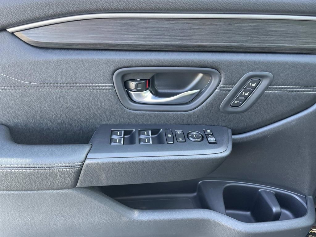 New 2026 Honda Pilot Touring image 17