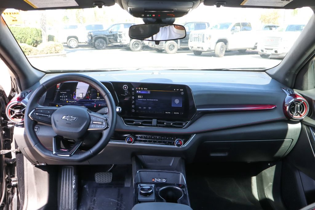 Used 2025 Chevrolet Equinox RS w/ Convenience Package III FWD image 25