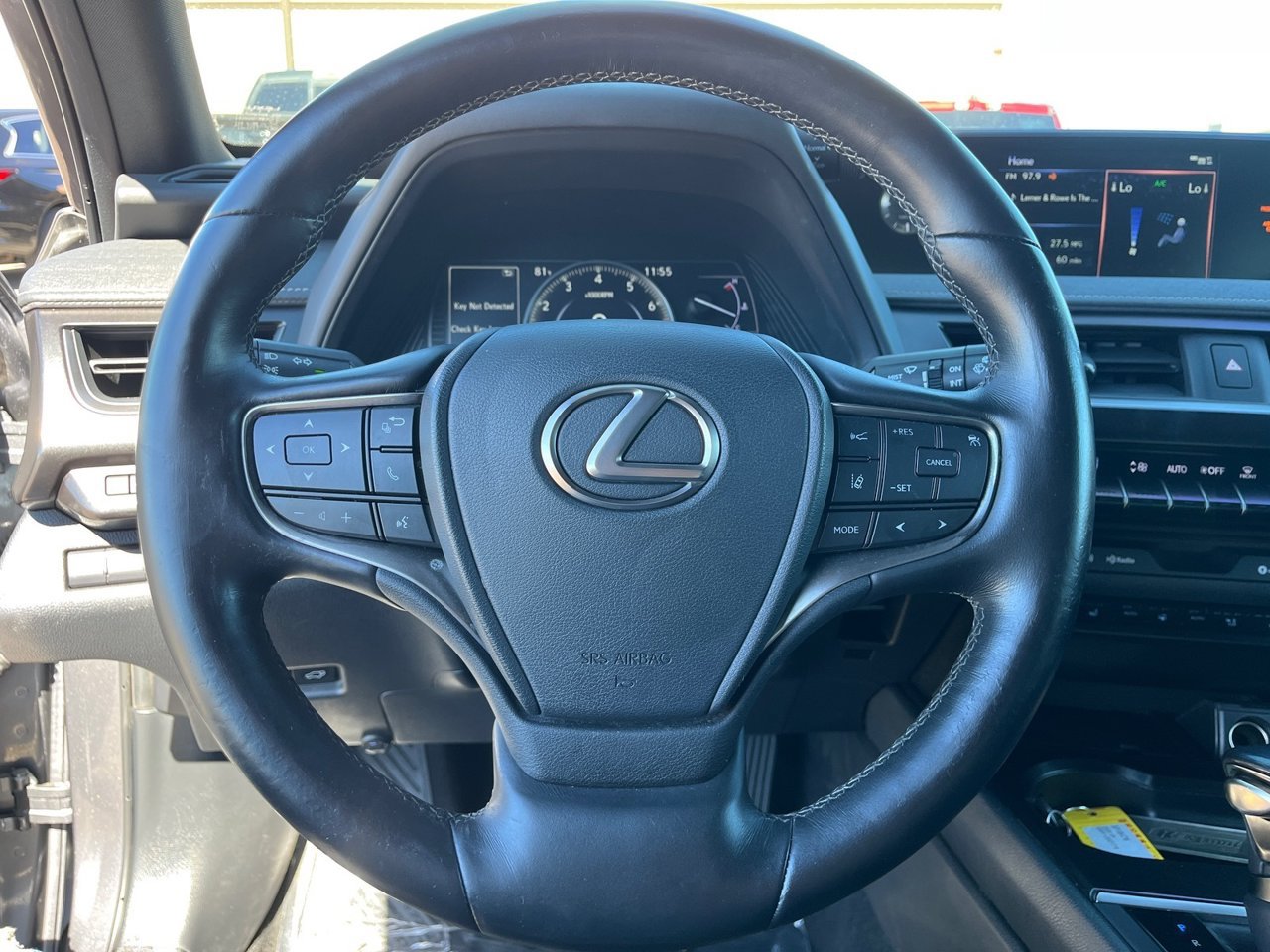 Used 2020 Lexus UX 200 w/ Premium Package FWD image 18