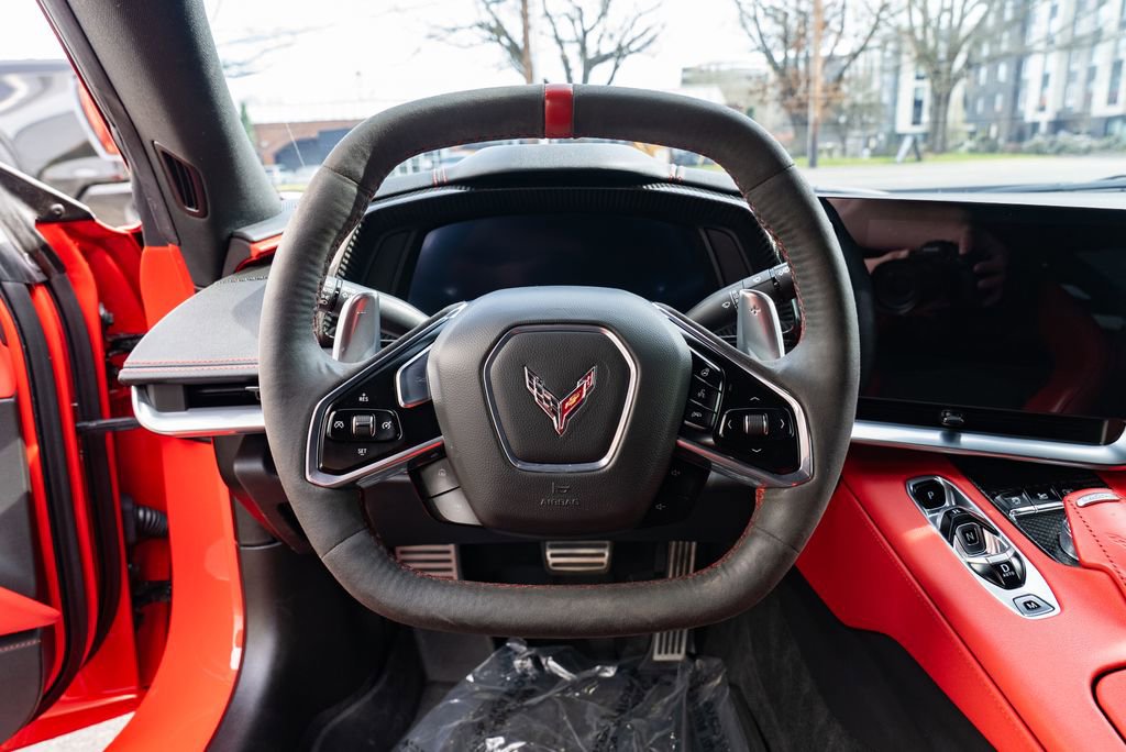 Used 2022 Chevrolet Corvette Stingray w/ Z51 Performance Package image 9