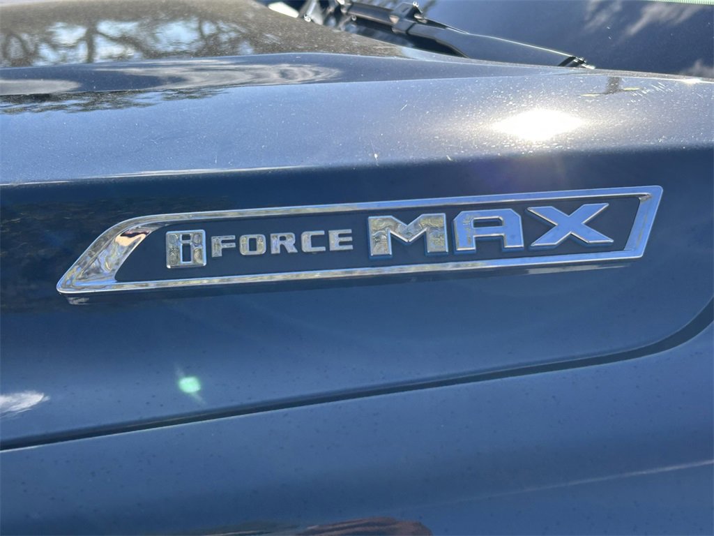 Used 2024 Toyota Sequoia Platinum image 10