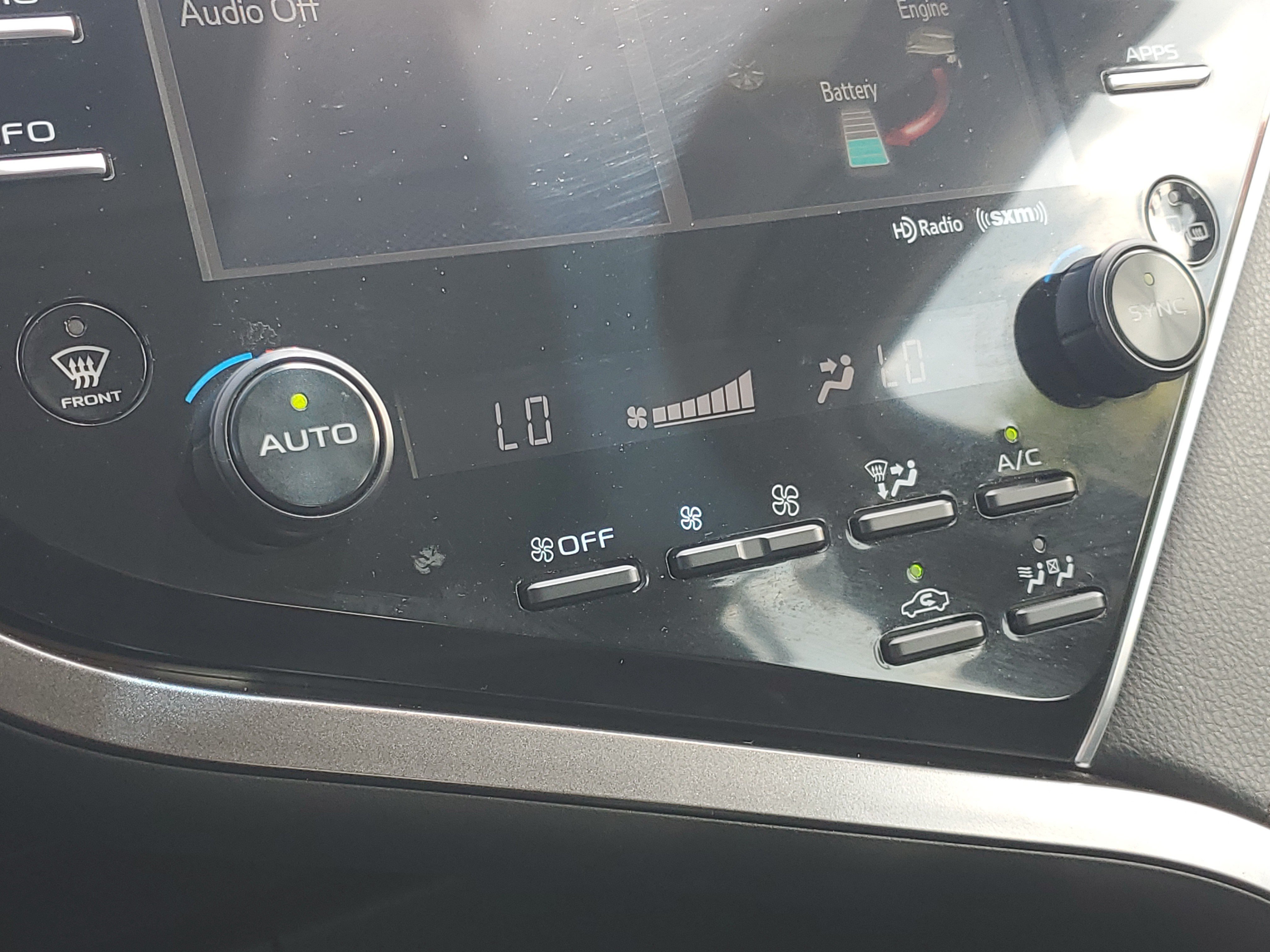 Certified 2018 Toyota Camry XLE w/ Audio Package FWD image 29