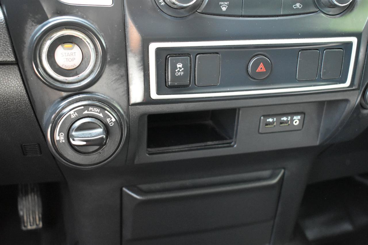 Used 2019 Nissan Titan S AWD/4WD image 36