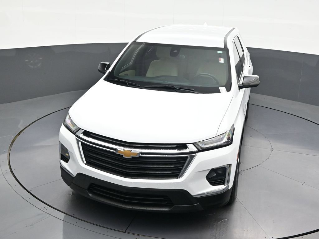 Used 2023 Chevrolet Traverse LS image 23