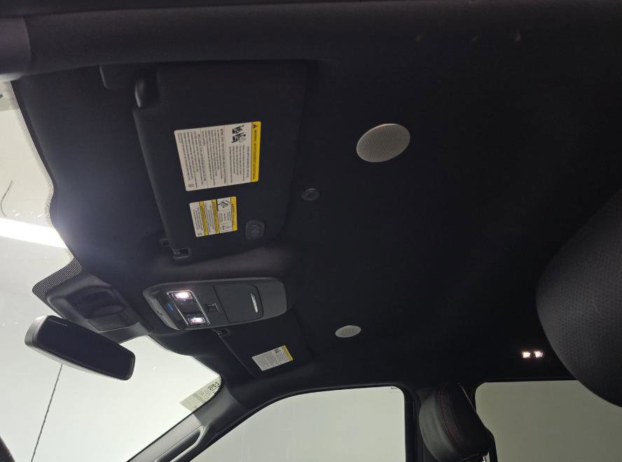Used 2023 Ford F150 Lariat w/ Equipment Group 502A High image 10