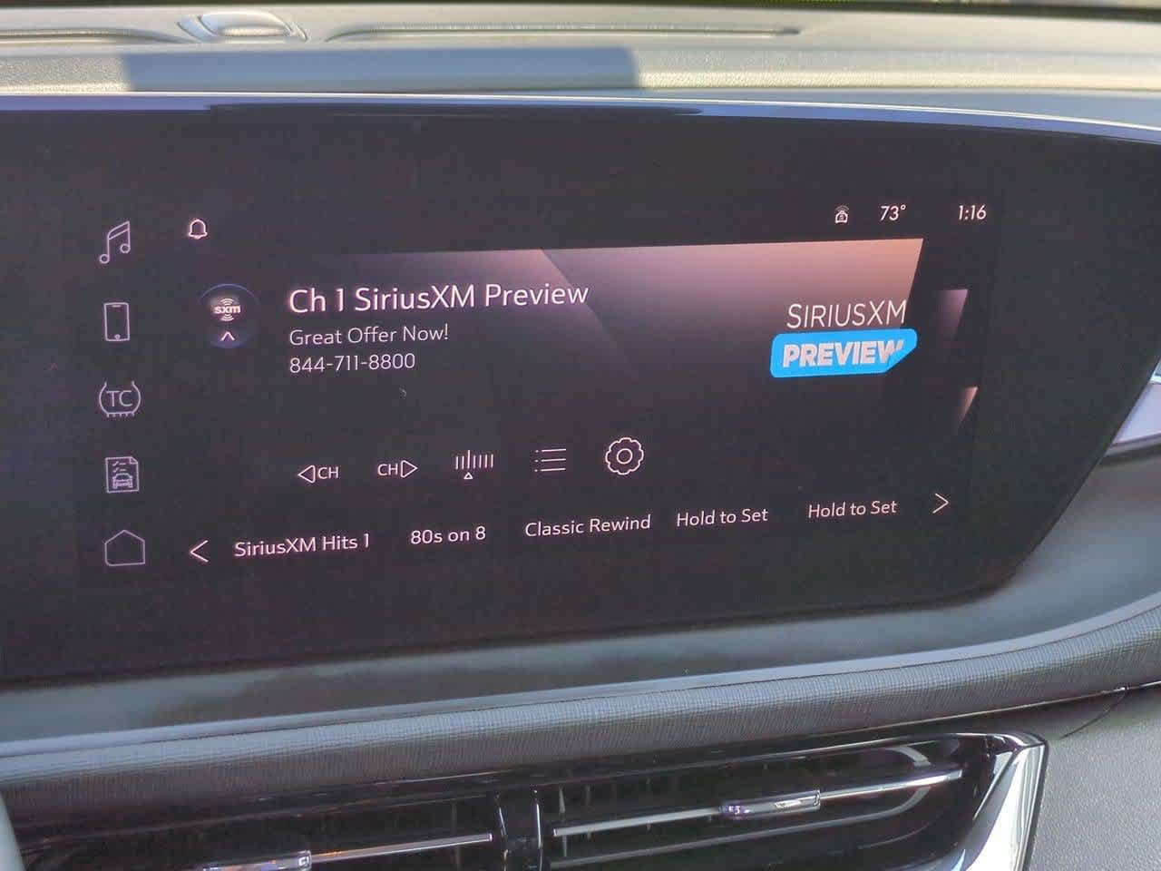 Used 2024 Buick Envista Sport Touring w/ Convenience I Package FWD image 27