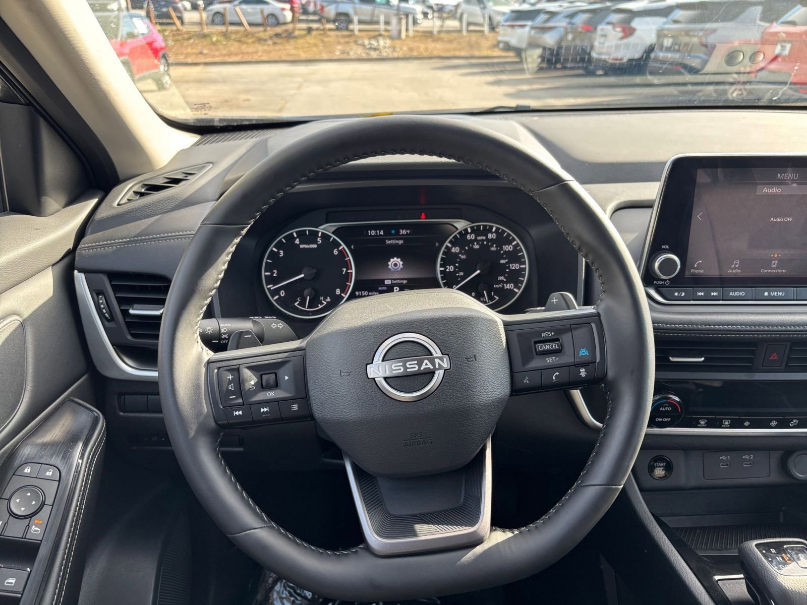 Used 2025 Nissan Rogue SV image 30