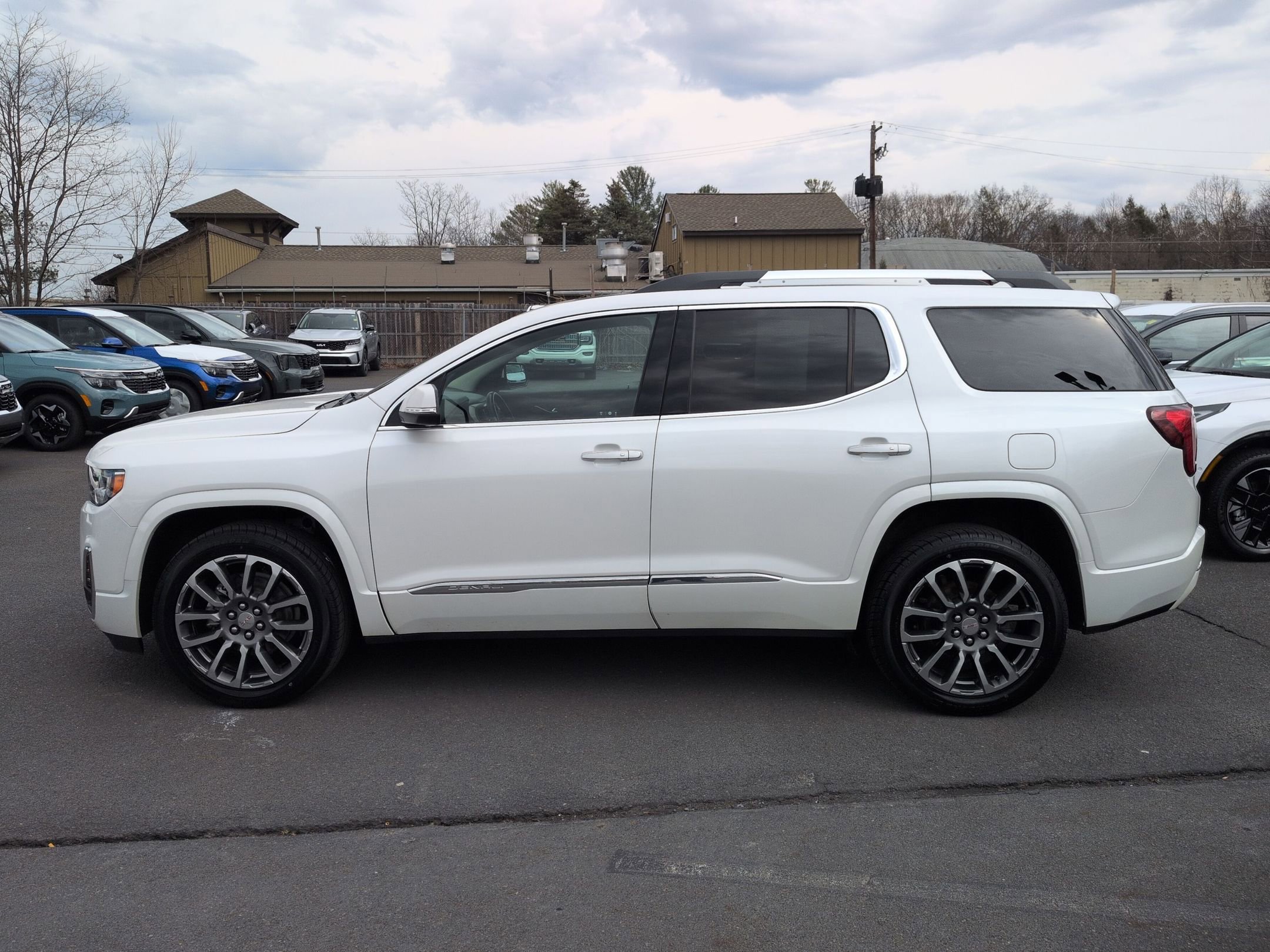 Used 2021 GMC Acadia Denali w/ LPO, Floor Liner Package image 8