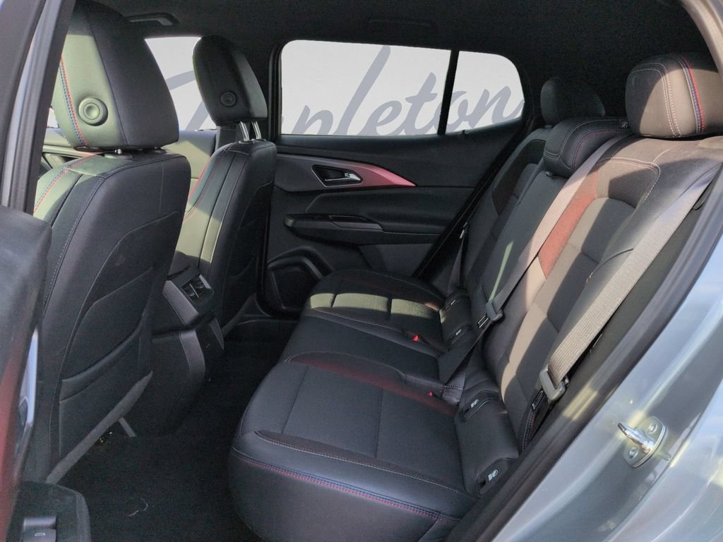 Used 2024 Chevrolet Equinox EV RS FWD image 28