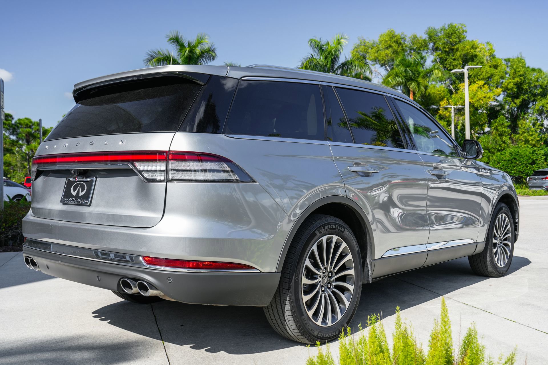 Used 2024 Lincoln Aviator Reserve image 24