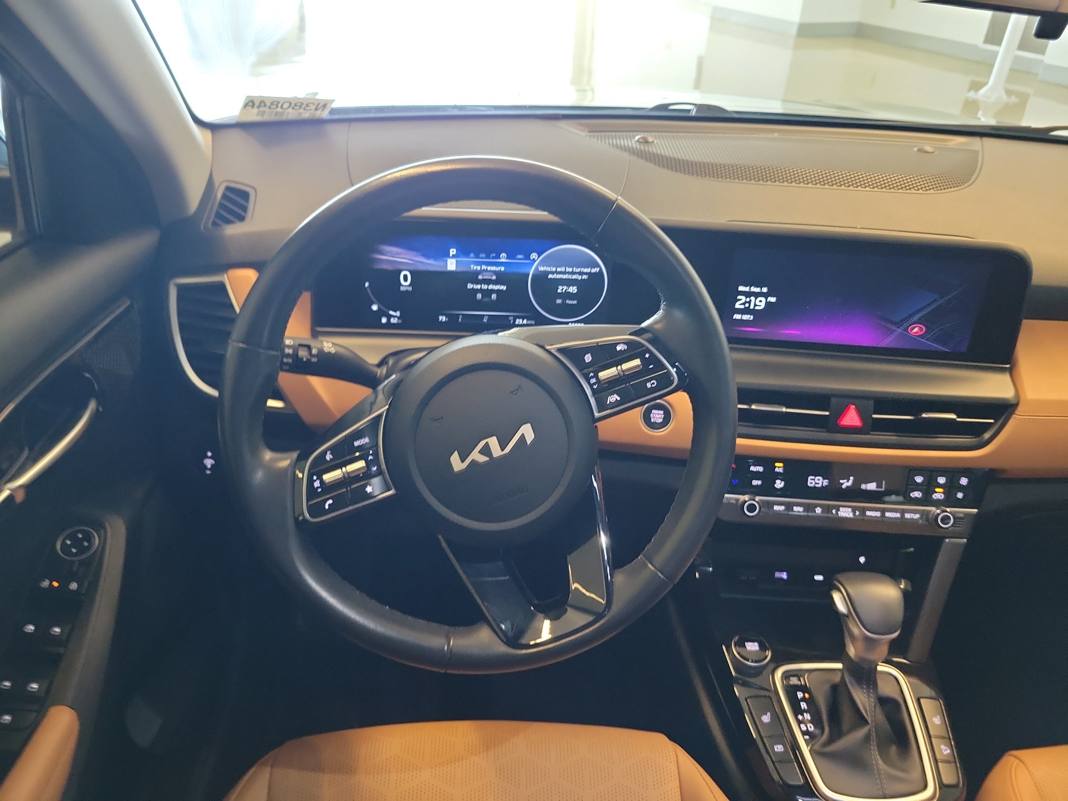 Used 2024 Kia Seltos EX FWD image 18