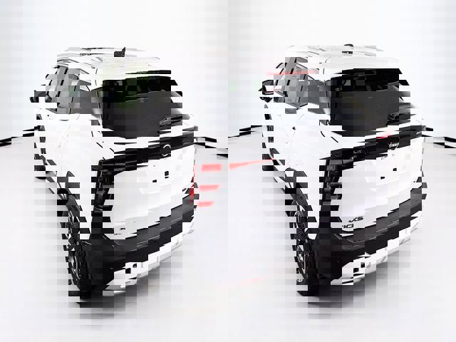 New 2026 Nissan Kicks SV w/ SV Premium Package image 7