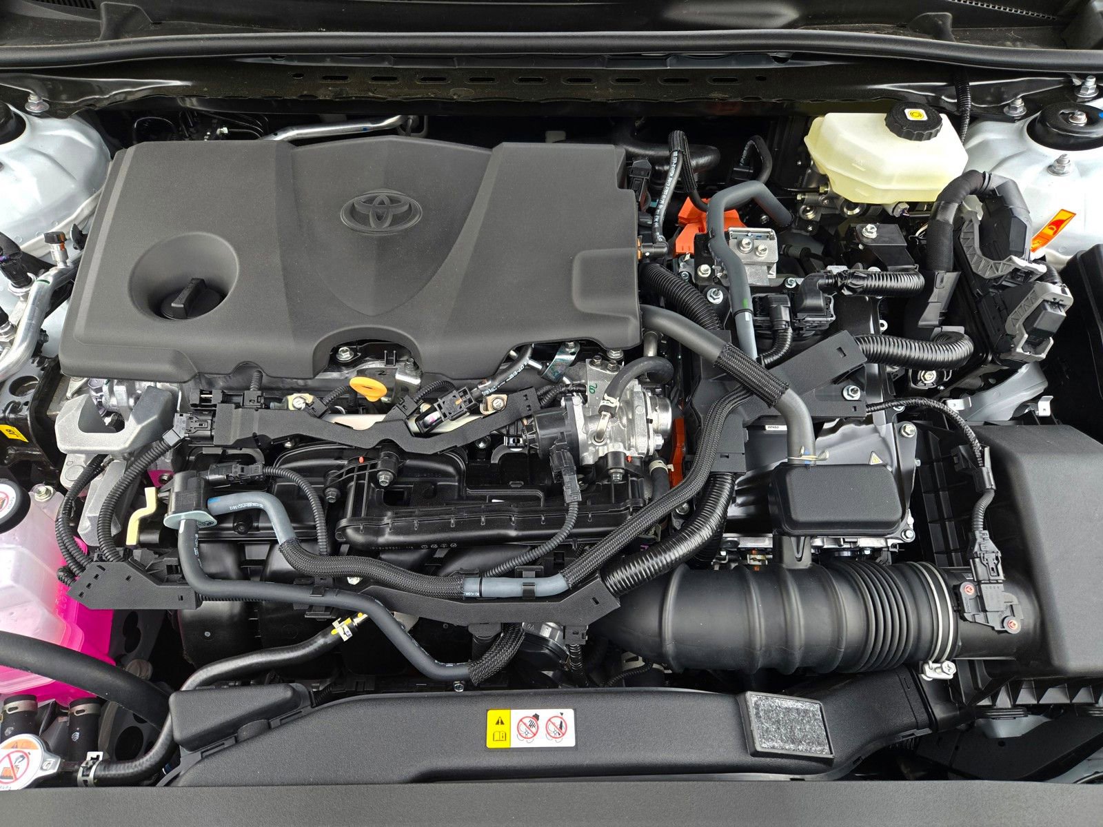 Certified 2026 Toyota Camry SE FWD image 25