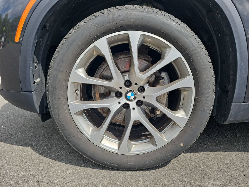 Used 2023 BMW X5 xDrive40i AWD/4WD image 24