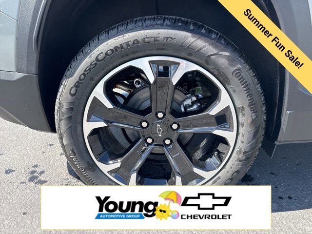 New 2026 Chevrolet Equinox LT w/ Convenience Package II AWD/4WD image 9