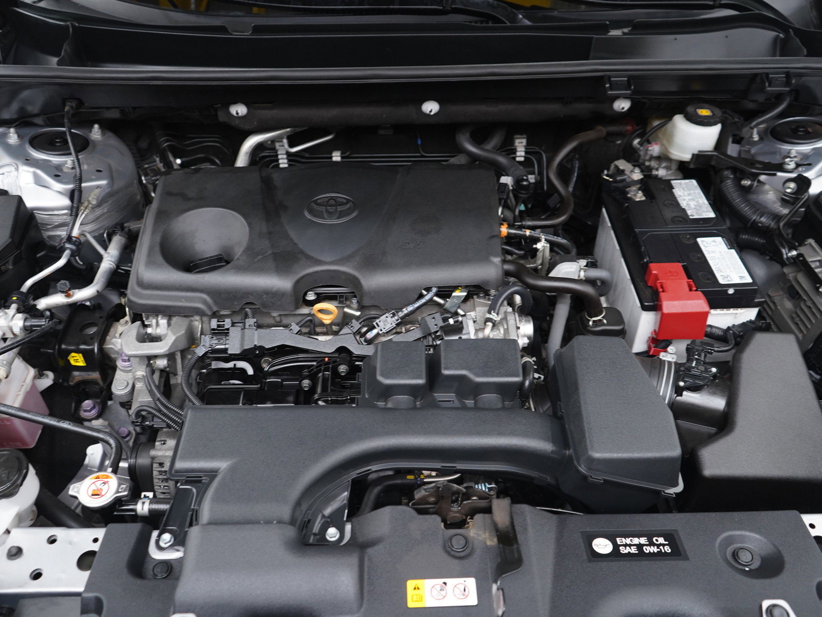 Used 2022 Toyota RAV4 XLE image 31