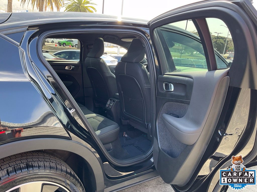 Used 2023 Volvo C40 P8 Recharge Ultimate AWD/4WD image 48