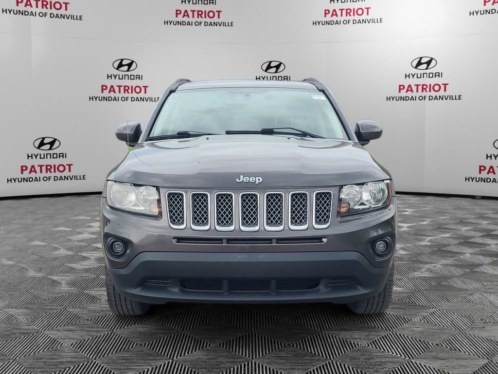Used 2015 Jeep Compass Latitude FWD image 8