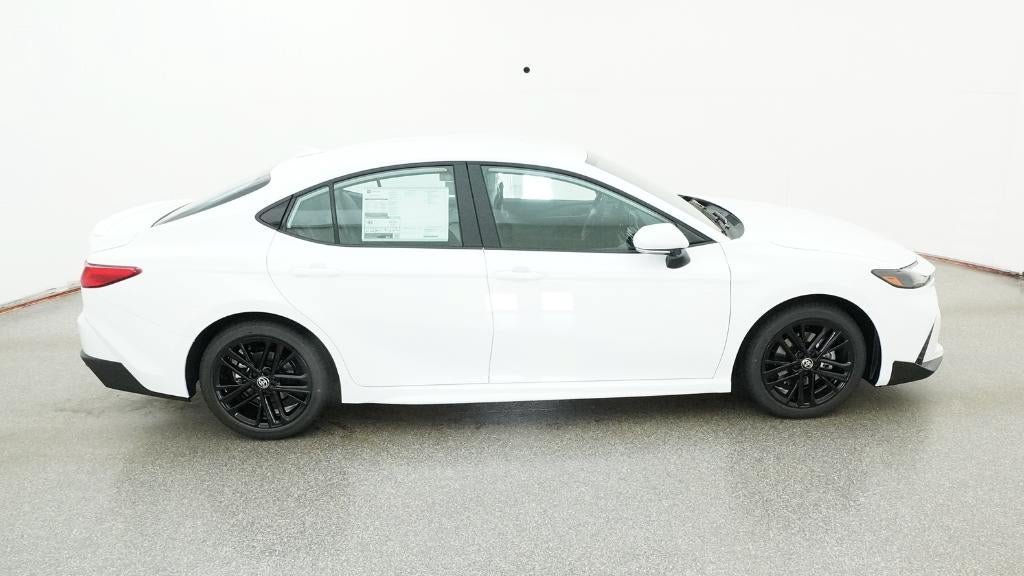 New 2026 Toyota Camry SE FWD image 11