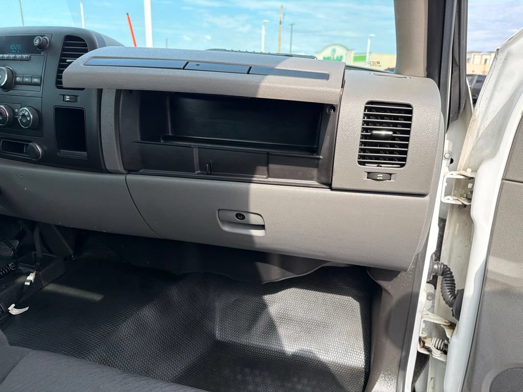 Used 2013 Chevrolet Silverado 3500 W/T w/ Snow Plow Prep Package AWD/4WD image 19