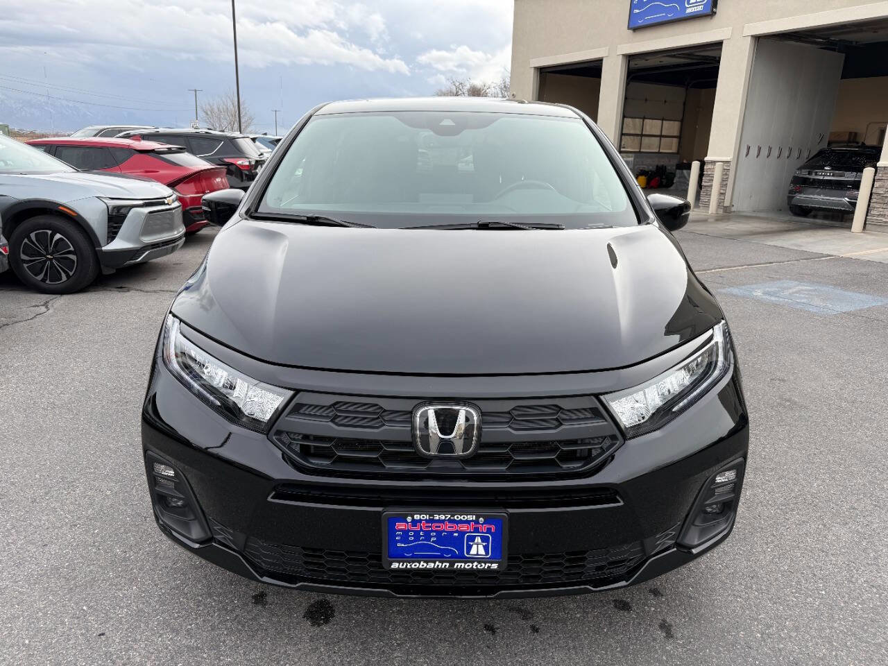 Used 2025 Honda Odyssey Sport-L image 10