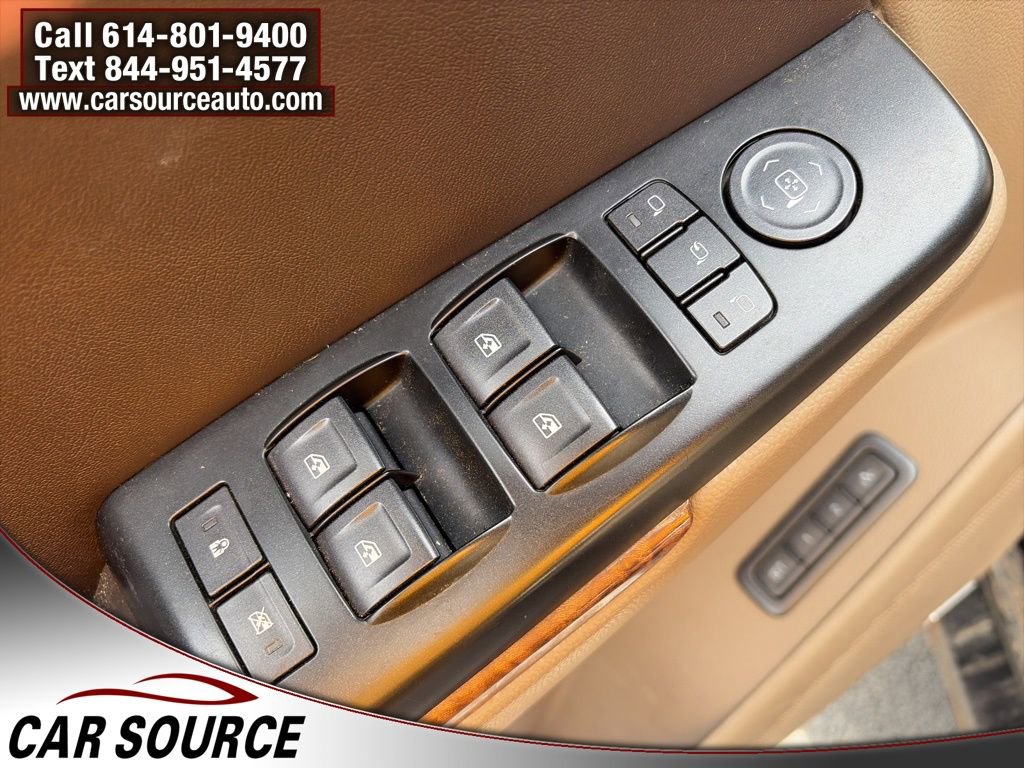 Used 2015 Chevrolet Suburban LTZ image 20