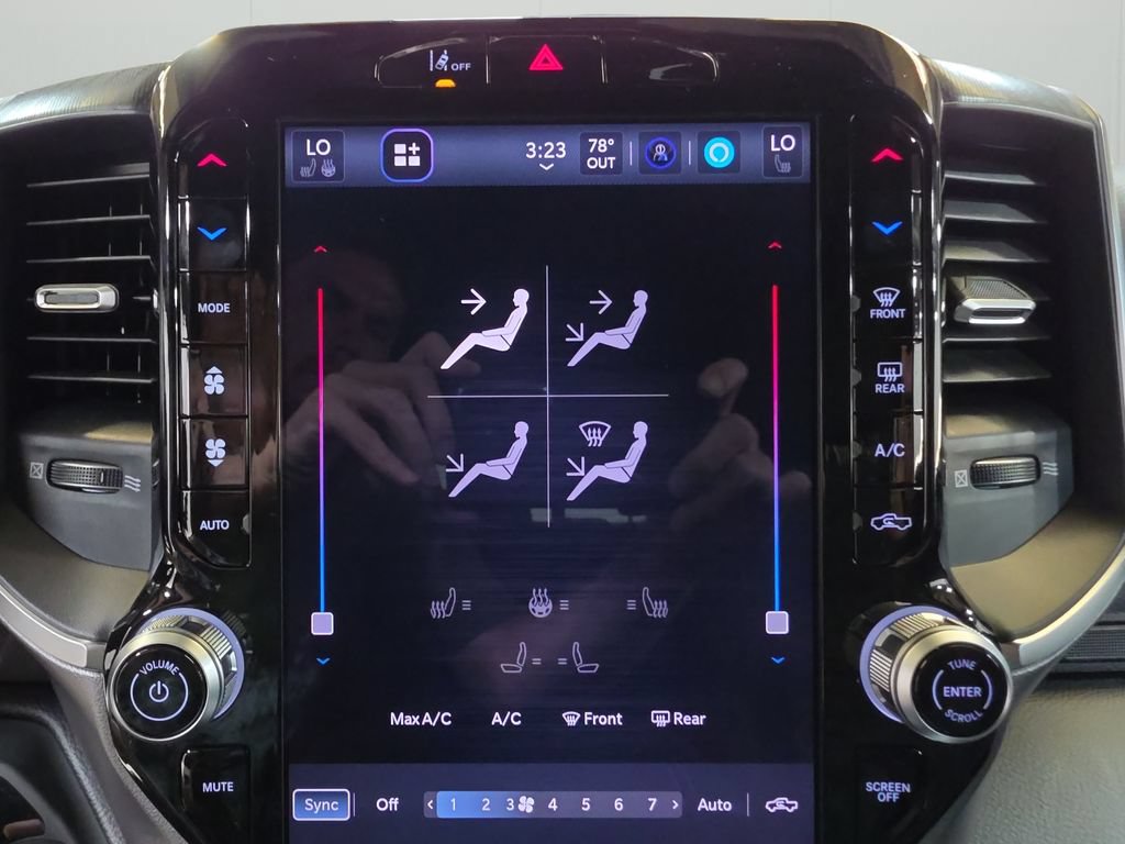 New 2026 RAM 1500 Big Horn AWD/4WD image 26