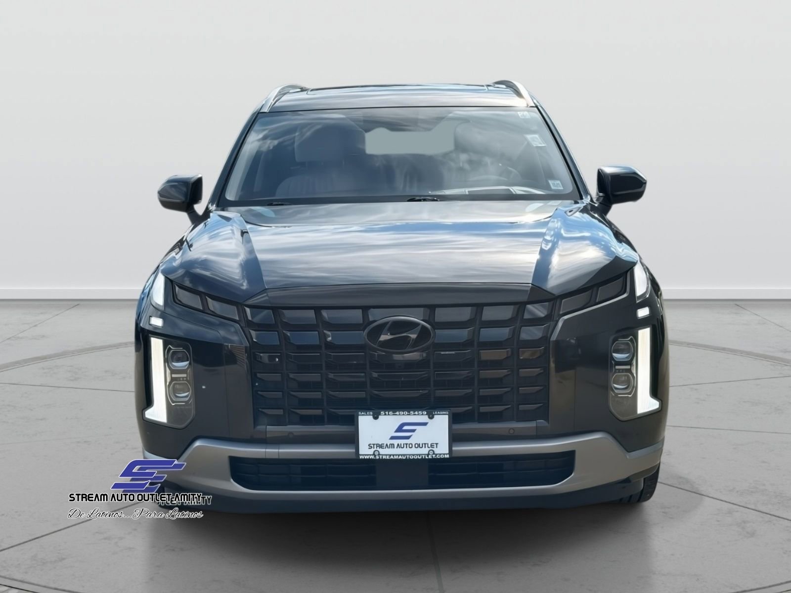 Used 2024 Hyundai Palisade Limited image 2